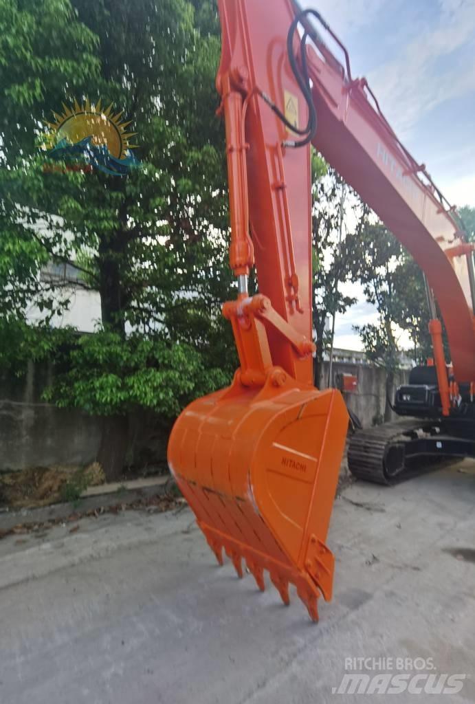 Hitachi ZX 200 LC-5 履带挖掘机