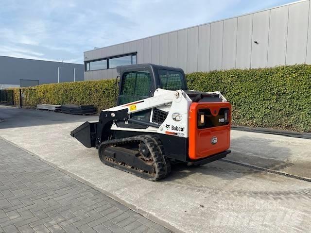 Bobcat T 450 滑移装载机