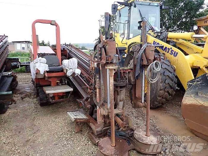 Ditch Witch JT4020 钻孔机