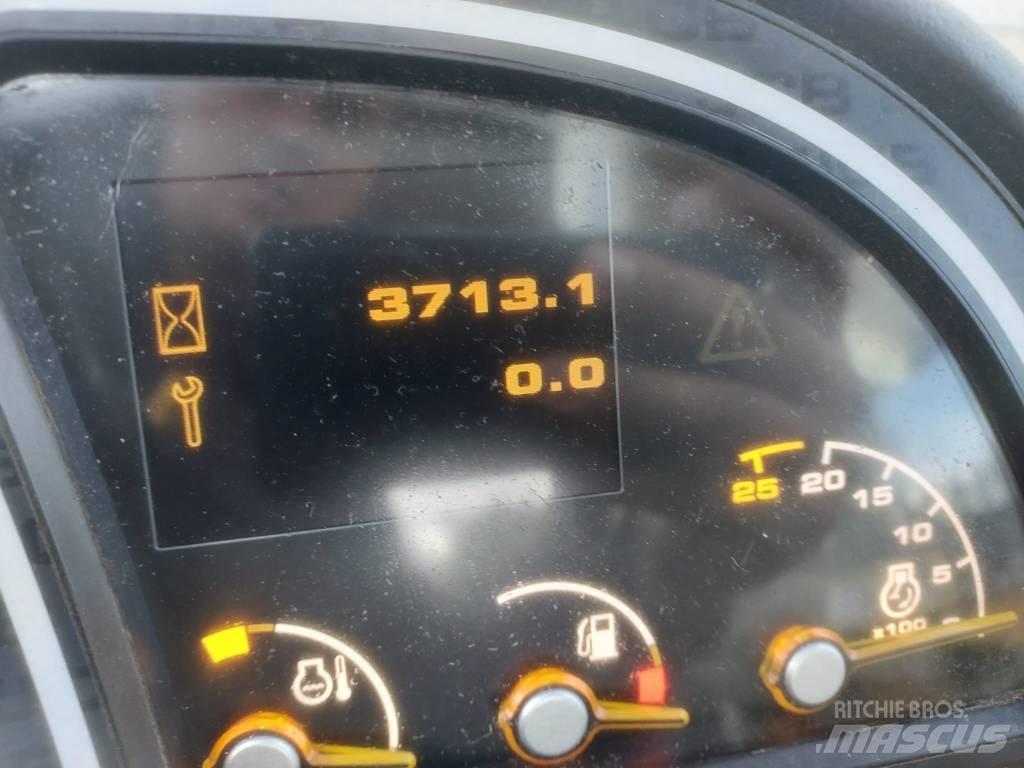 JCB 531-70 伸缩臂叉装车|叉装车