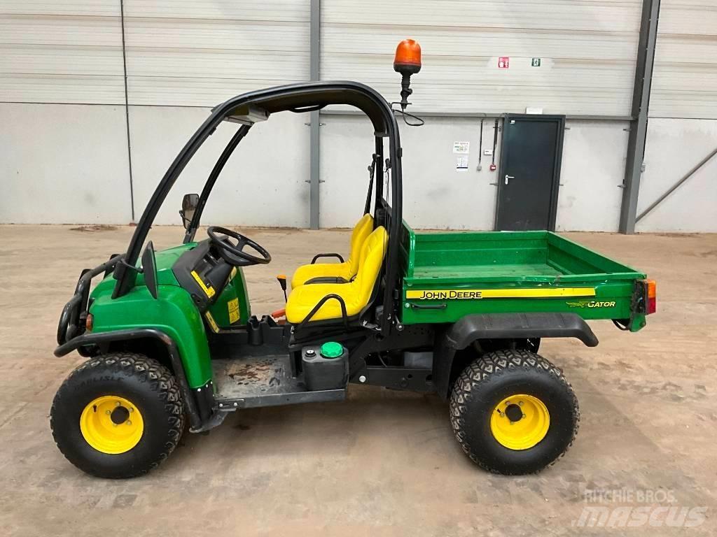John Deere Gator 全地形车