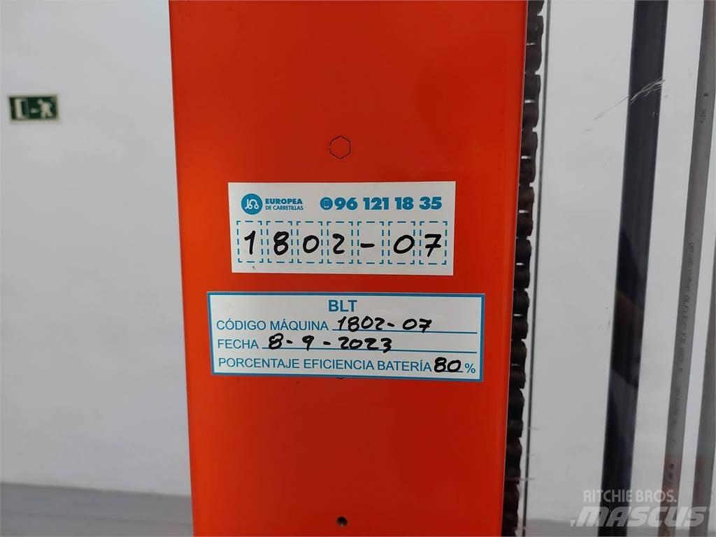 BT OME100M 中端式装载机