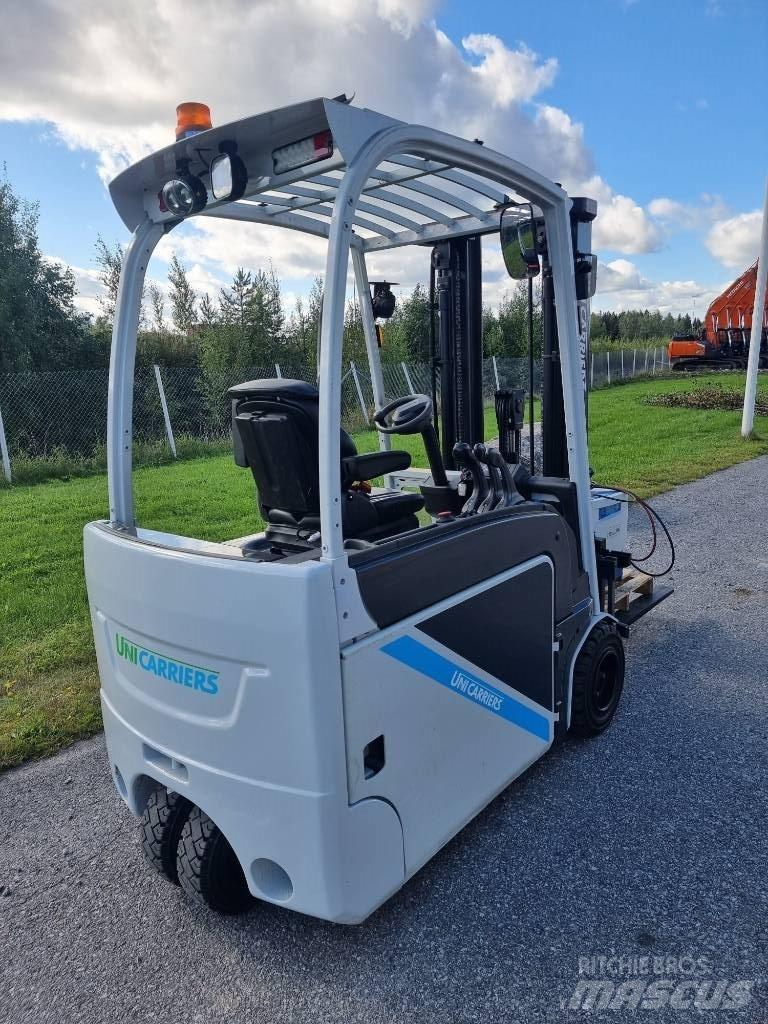 UniCarriers TX3-18 电动叉车