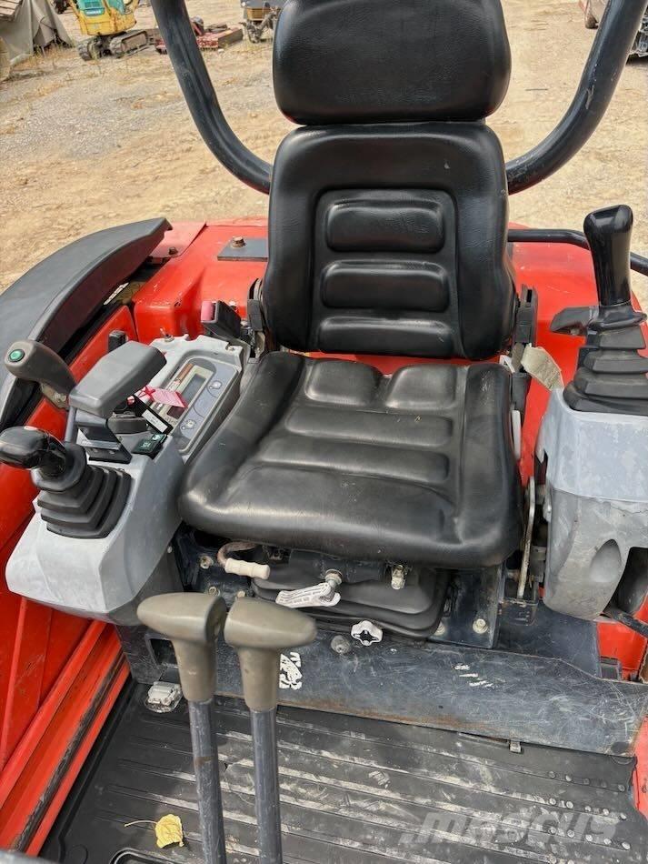Kubota KX 71-3 小型挖掘机
