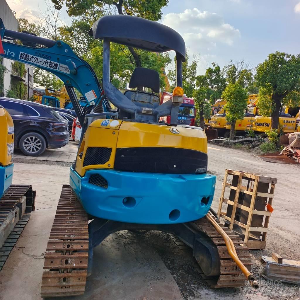 Kubota U30 小型挖掘机