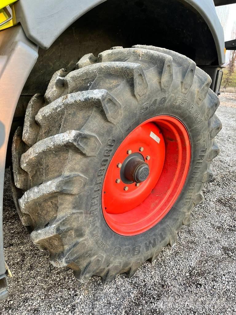 CLAAS Jaguar 940 自走式青贮饲料收割机