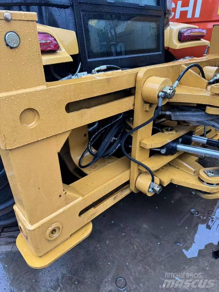 CAT 420 F 反铲装载机