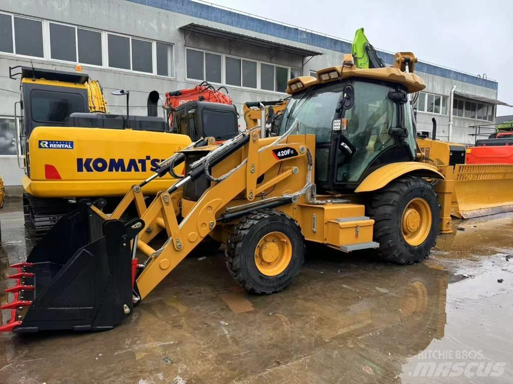 CAT 420 F 反铲装载机