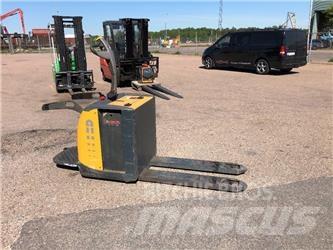 Atlet PLP 200 电动搬运车