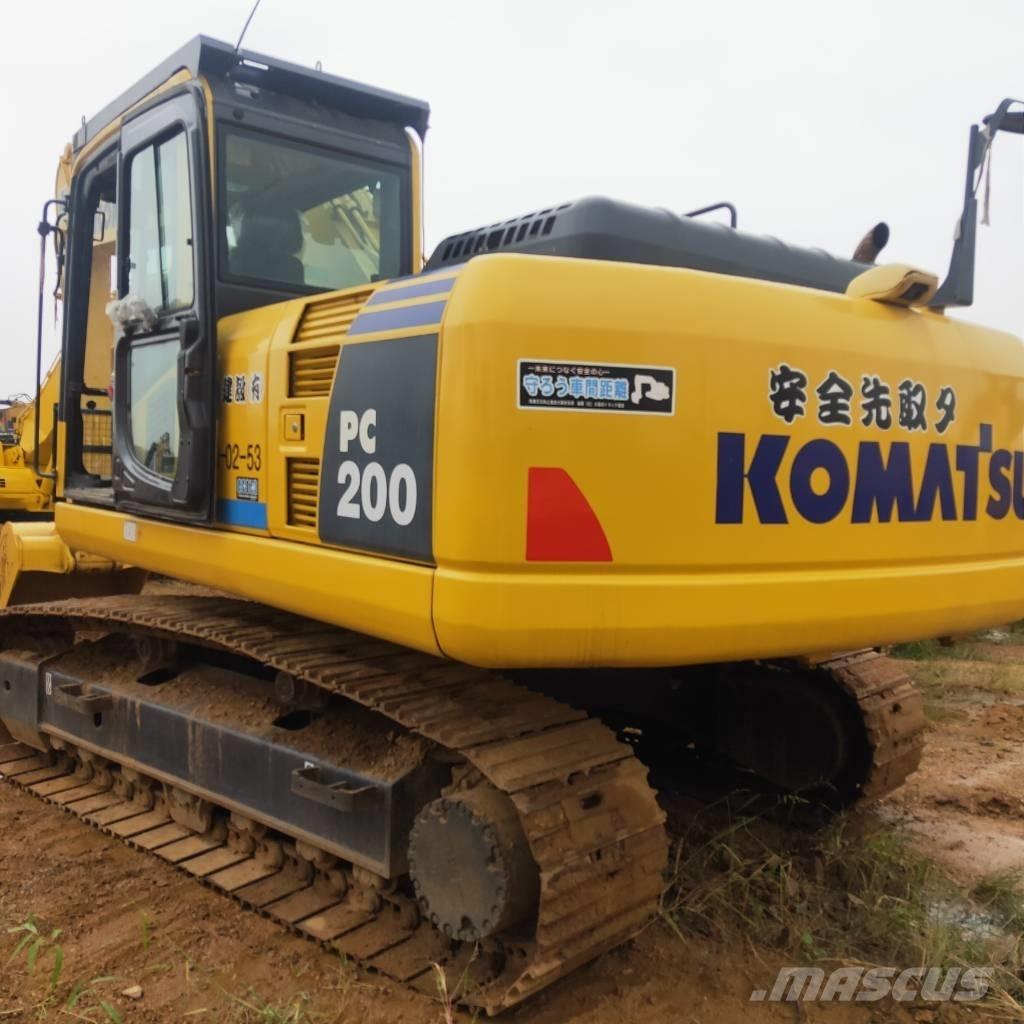 Komatsu PC200-8 履带挖掘机