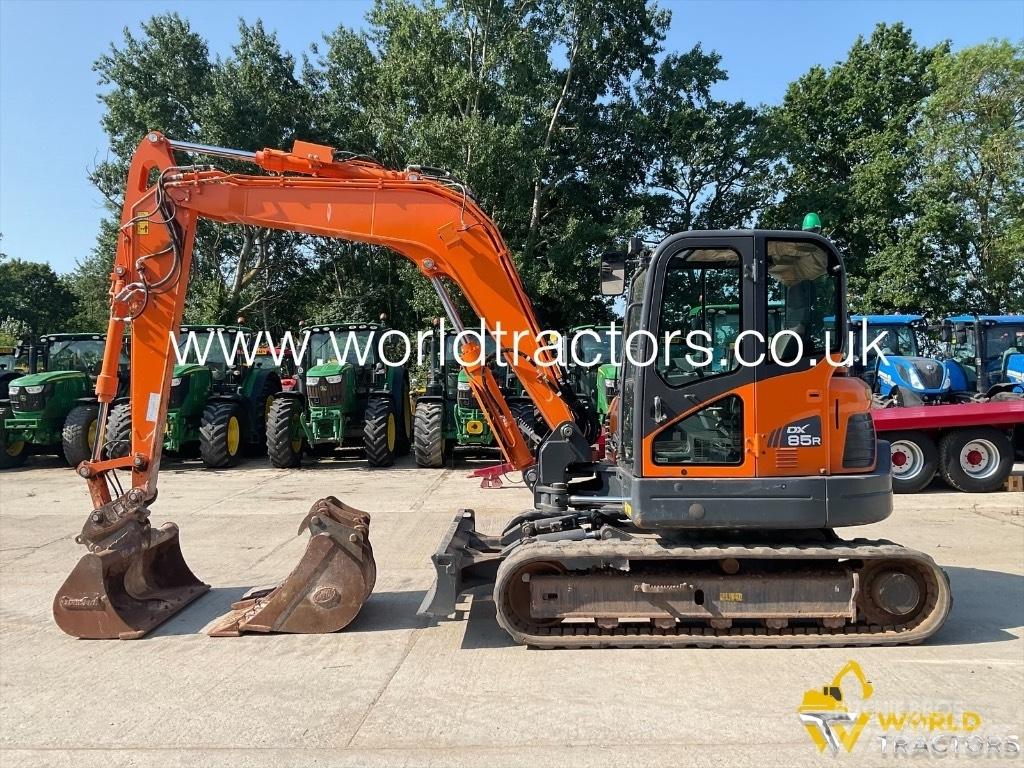 Doosan DX 85 R-3 中型挖掘机