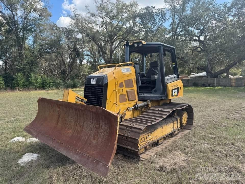 CAT D 3 K 2 LGP 履带式推土机
