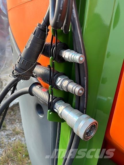 Amazone UF 1302 自走式喷雾机