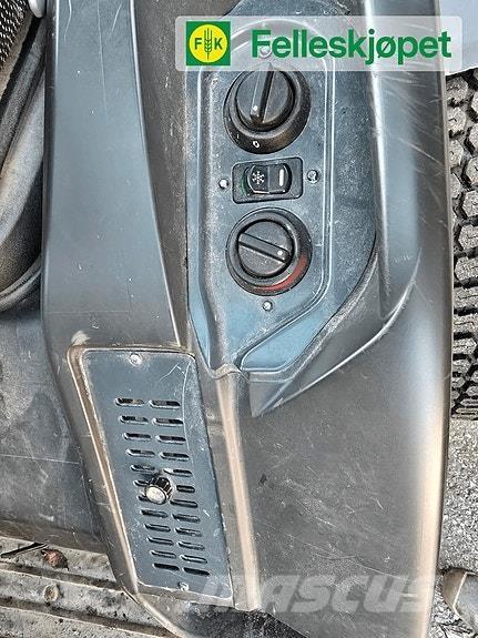 Avant 860 路面维护设备-其他