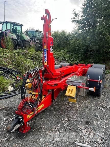 Bigab B12 箱式拖车
