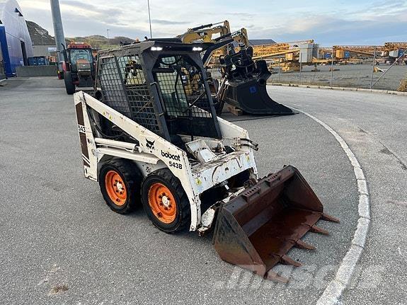 Bobcat 543B 滑移装载机