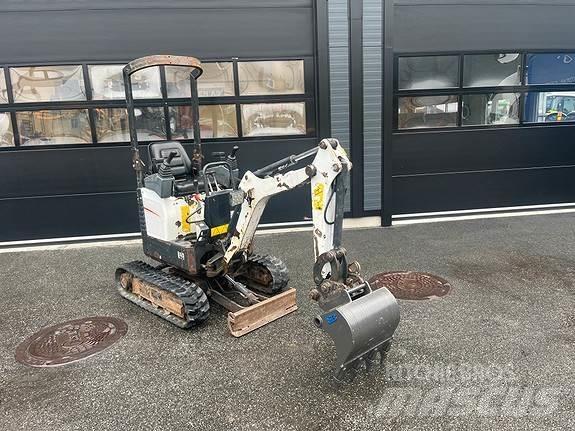 Bobcat E10 小型挖掘机