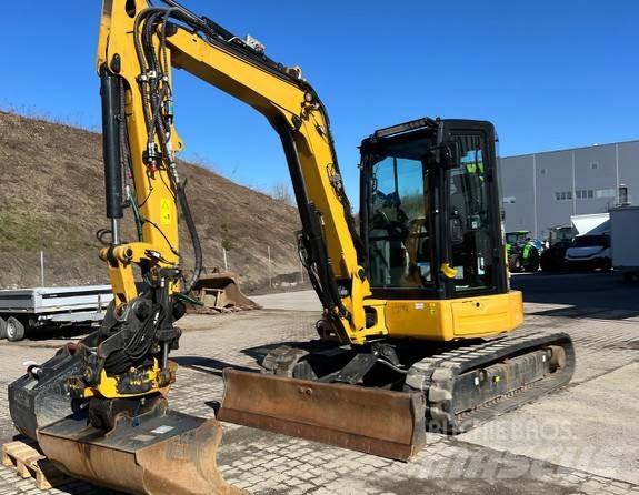 CAT 305E2 小型挖掘机