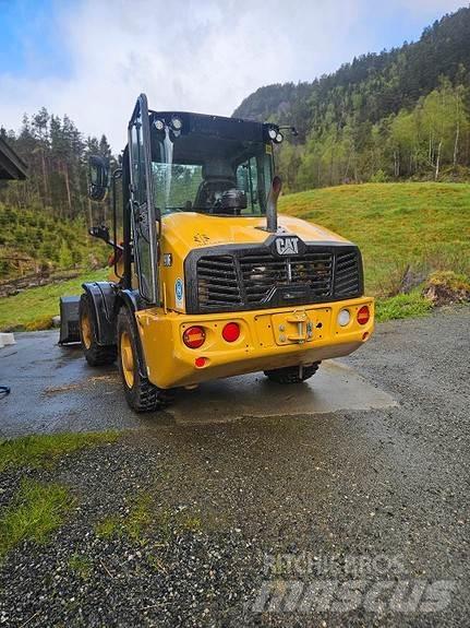 CAT 906-HF 轮式装载机