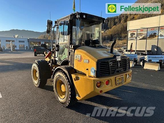 CAT 908 滑移装载机