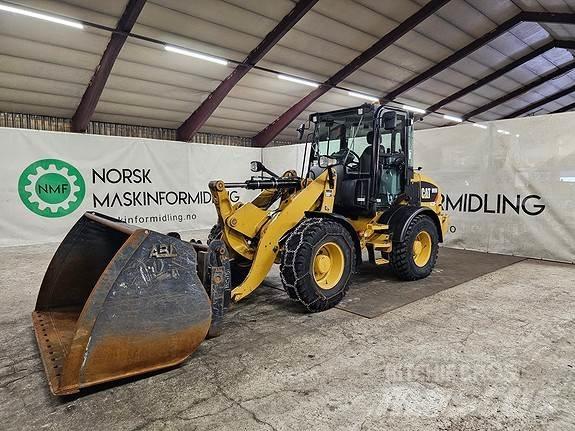 CAT 908M 轮式装载机