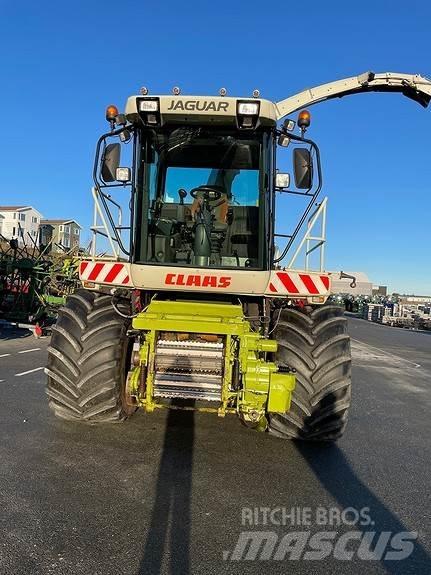 CLAAS JAGUAR 870 自走式青贮饲料收割机