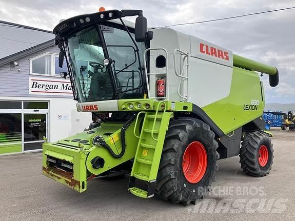 CLAAS Lexion 630 联合收割机