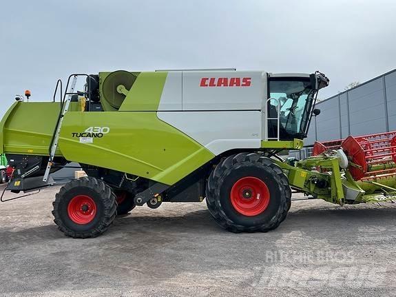 CLAAS Tucano 430 联合收割机