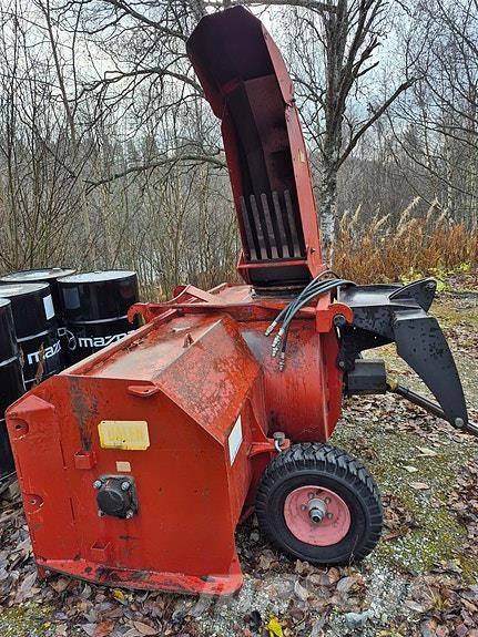 Dalen 2010 扬雪机