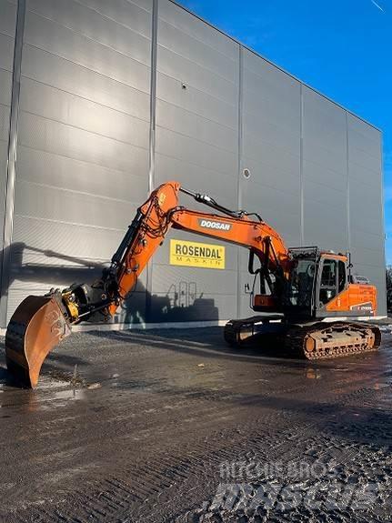 Doosan DX235LC-5 履带挖掘机