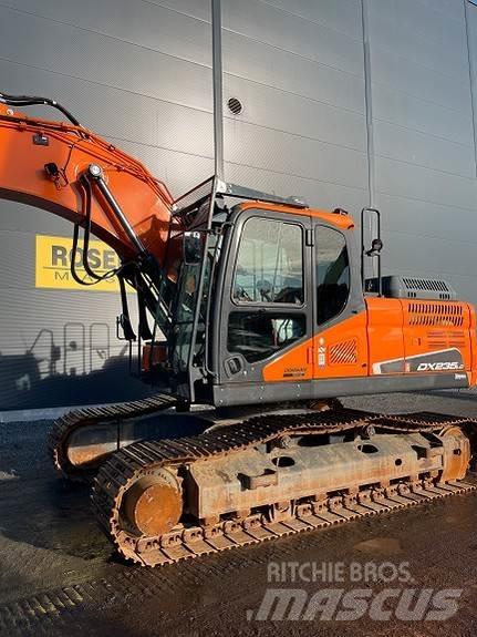 Doosan DX235LC-5 履带挖掘机