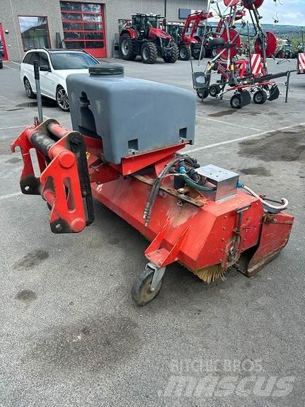 Dücker HDK 1800 箱式拖车