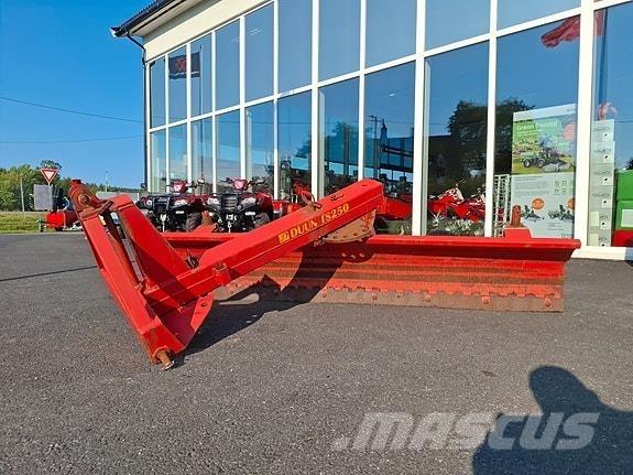 Duun TS 250 其他清扫车和扫雪车