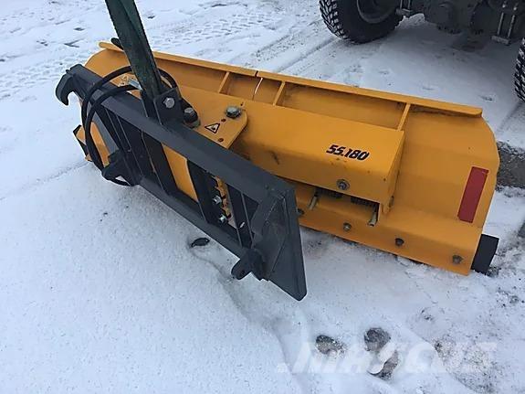 Epoke 55/140-180 其他清扫车和扫雪车