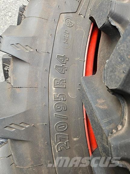Fendt 200 拖拉机/农用车