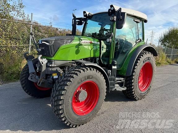 Fendt 211 Profi 拖拉机/农用车