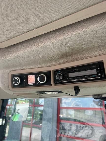 Fendt 516 Vario 拖拉机/农用车