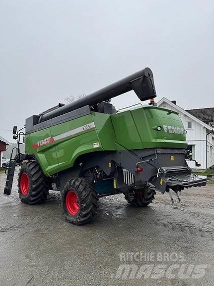 Fendt 5255L 联合收割机