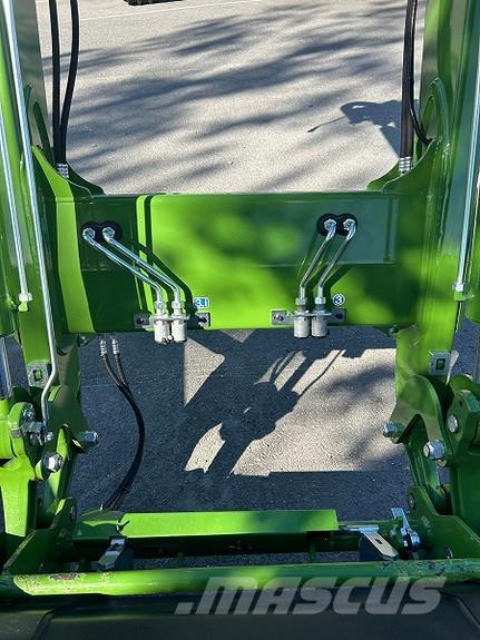Fendt 620 VARIO 拖拉机/农用车