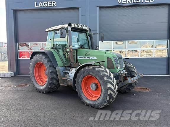 Fendt 712 Favorit 拖拉机/农用车