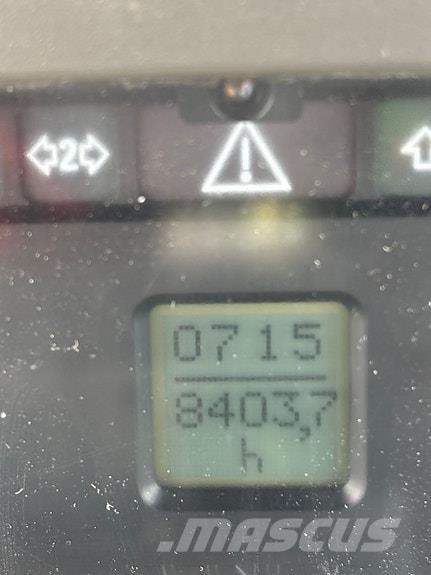 Fendt 716 Vario 拖拉机/农用车