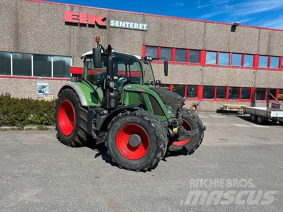 Fendt 724 拖拉机/农用车
