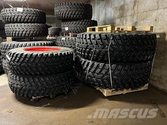Fendt 900 拖拉机/农用车