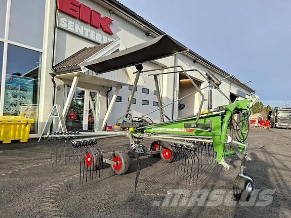 Fendt Former 456DN 料堆整形机