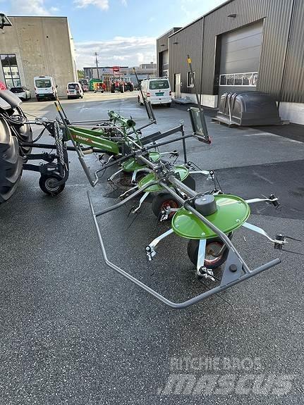 Fendt Lotus 770 料堆整形机