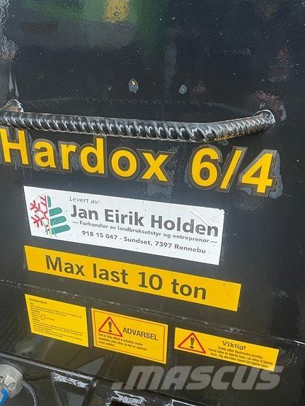 Ferrel A125 箱式拖车