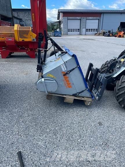  Fjarås 400/1100 其他清扫车和扫雪车
