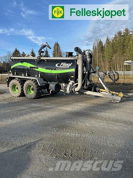 Fliegl vfw12000 矿物肥料撒播机