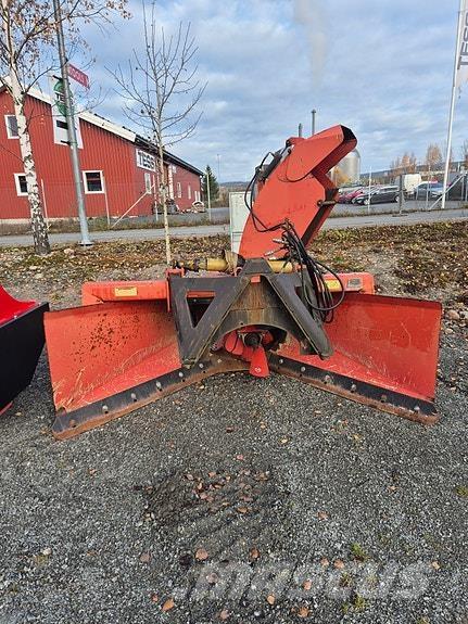 Globus GSF2450-1 其他清扫车和扫雪车