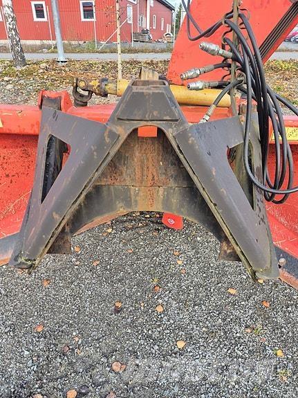 Globus GSF2450-1 其他清扫车和扫雪车